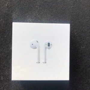 "NEW" Apple AirPods (2nd Generation)